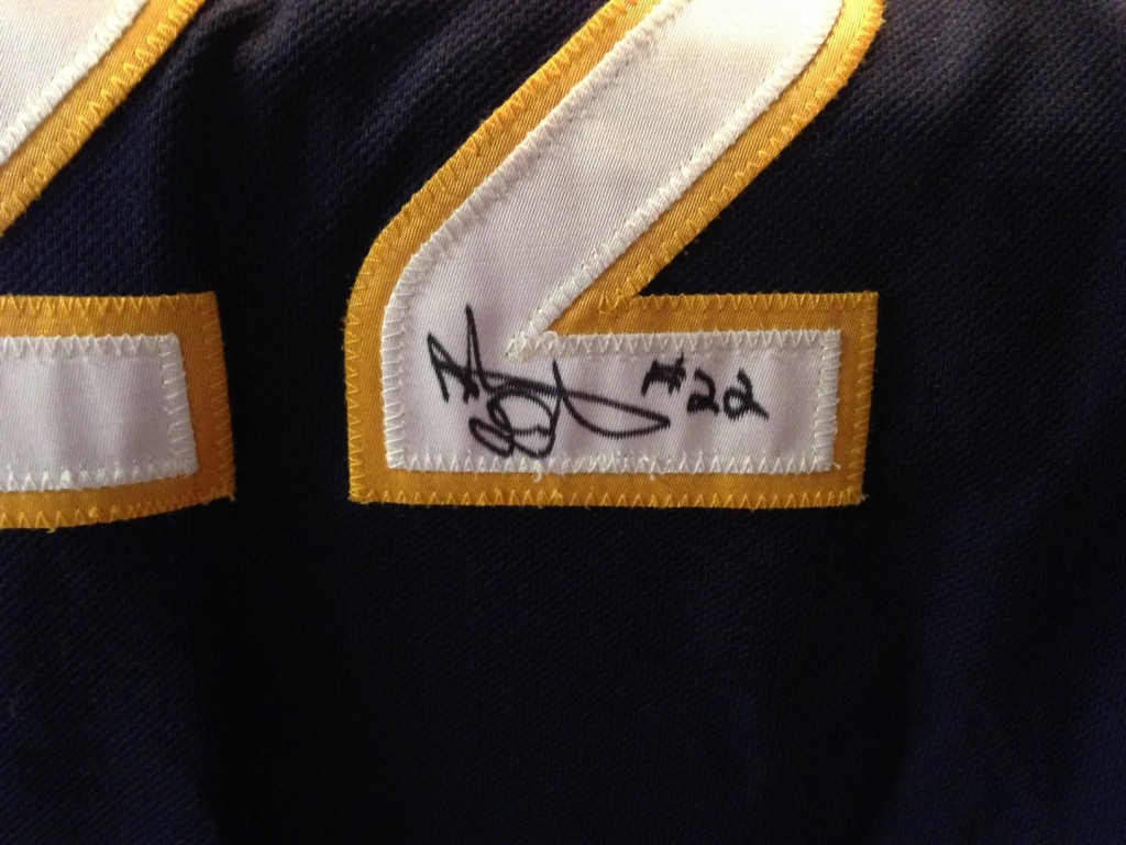 Dola Autograph